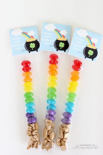 Rainbow-and-Pot-of-Gold-Candy-for-St-Patricks-Day-683x1024