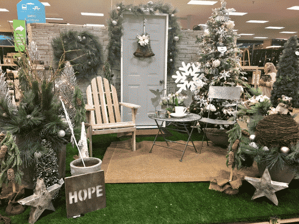 athome-porch-store-display