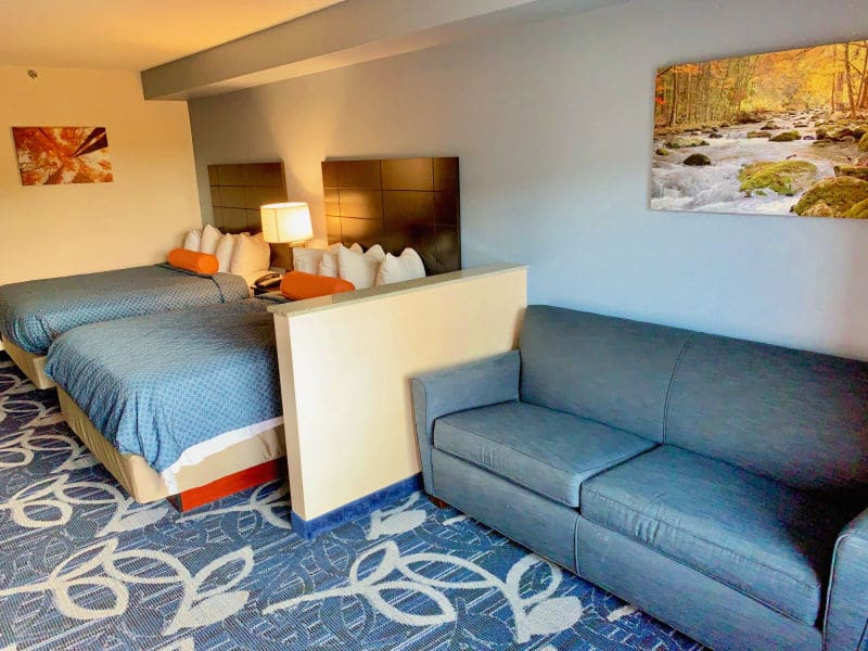Country Cascades Waterpark Resort Room