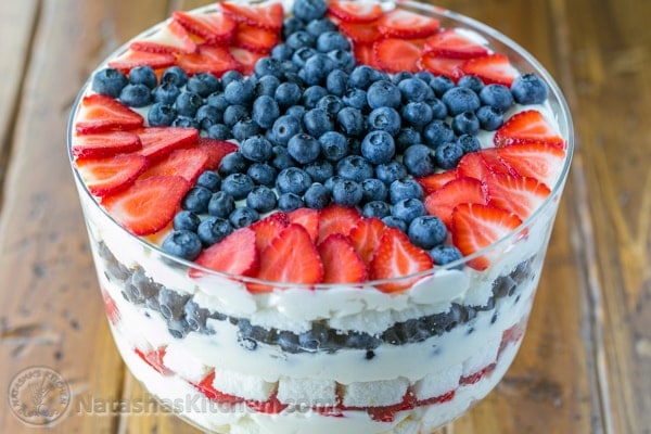 No-Bake-Strawberry-Blueberry-Trifle-7