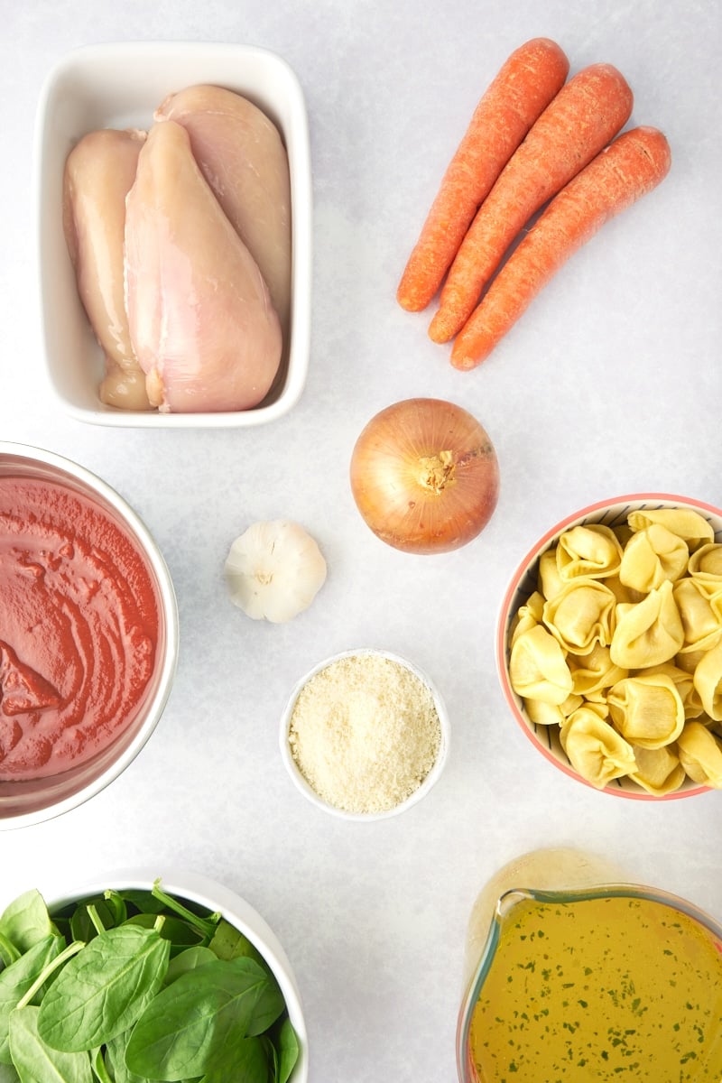 tomato tortellini soup ingredients