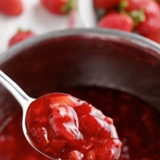 cropped-strawberry-sauce-on-a-spoon.jpg