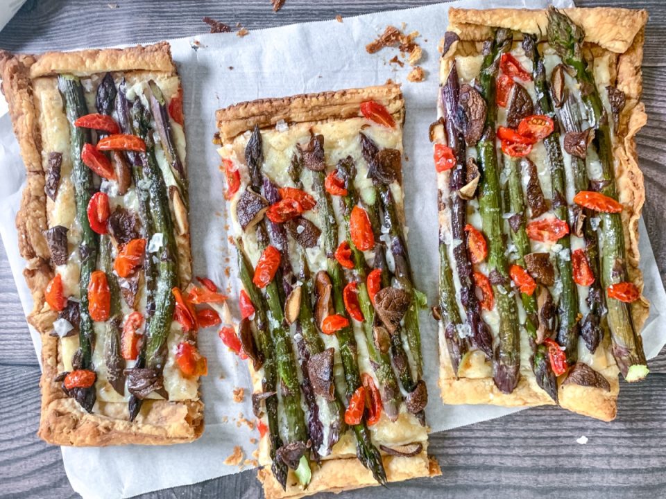 This EASY Asparagus Mushroom Recipe is the Ultimate Crowd Pleaser