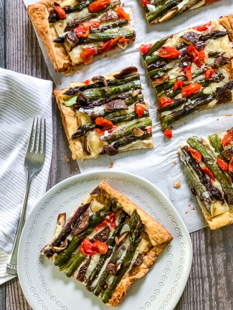 This EASY Asparagus Mushroom Recipe is the Ultimate Crowd Pleaser