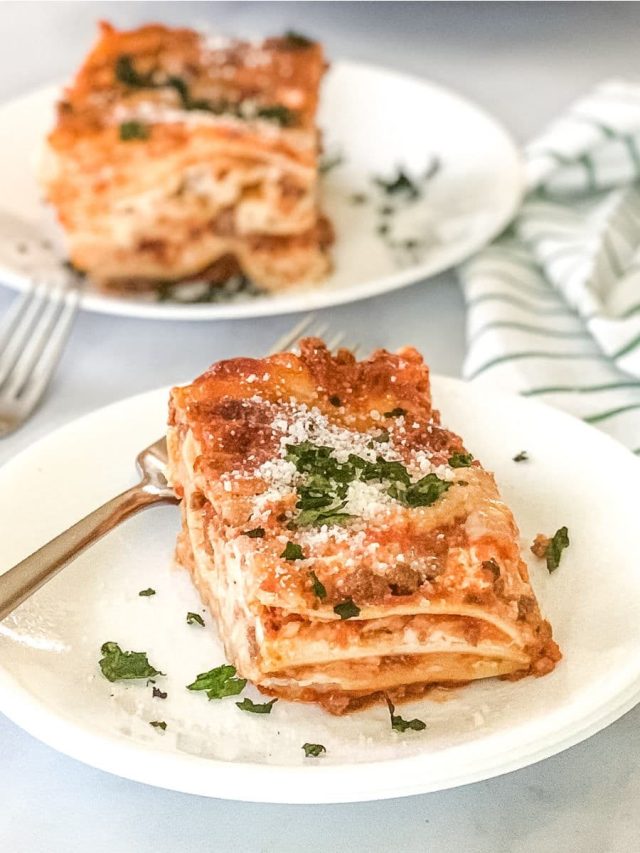 Classic No Boil Lasagna with Cottage Cheese Recipe