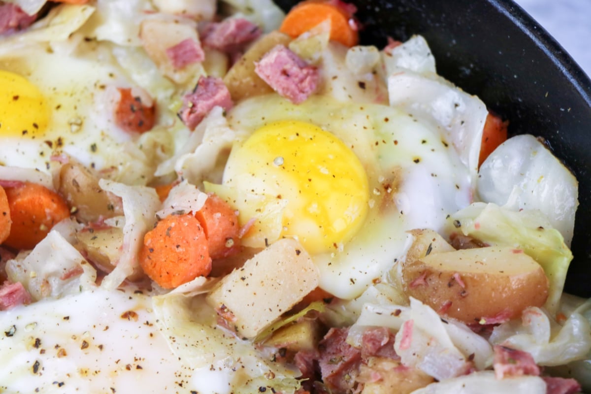 add eggs to hash