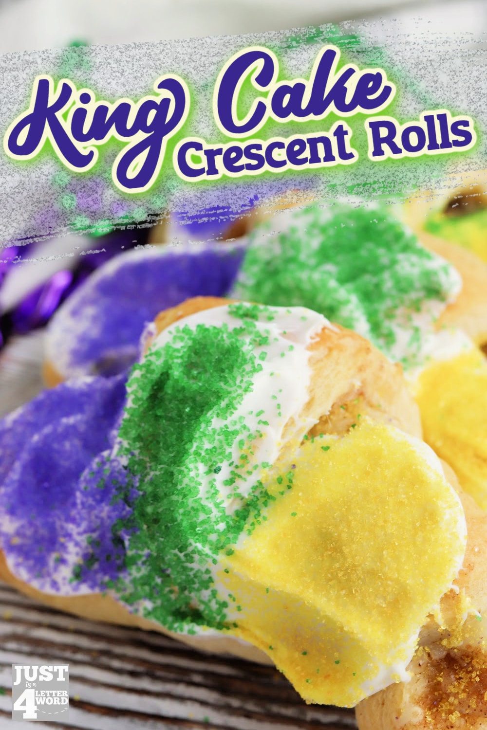 king cake crescent rolls image with text
