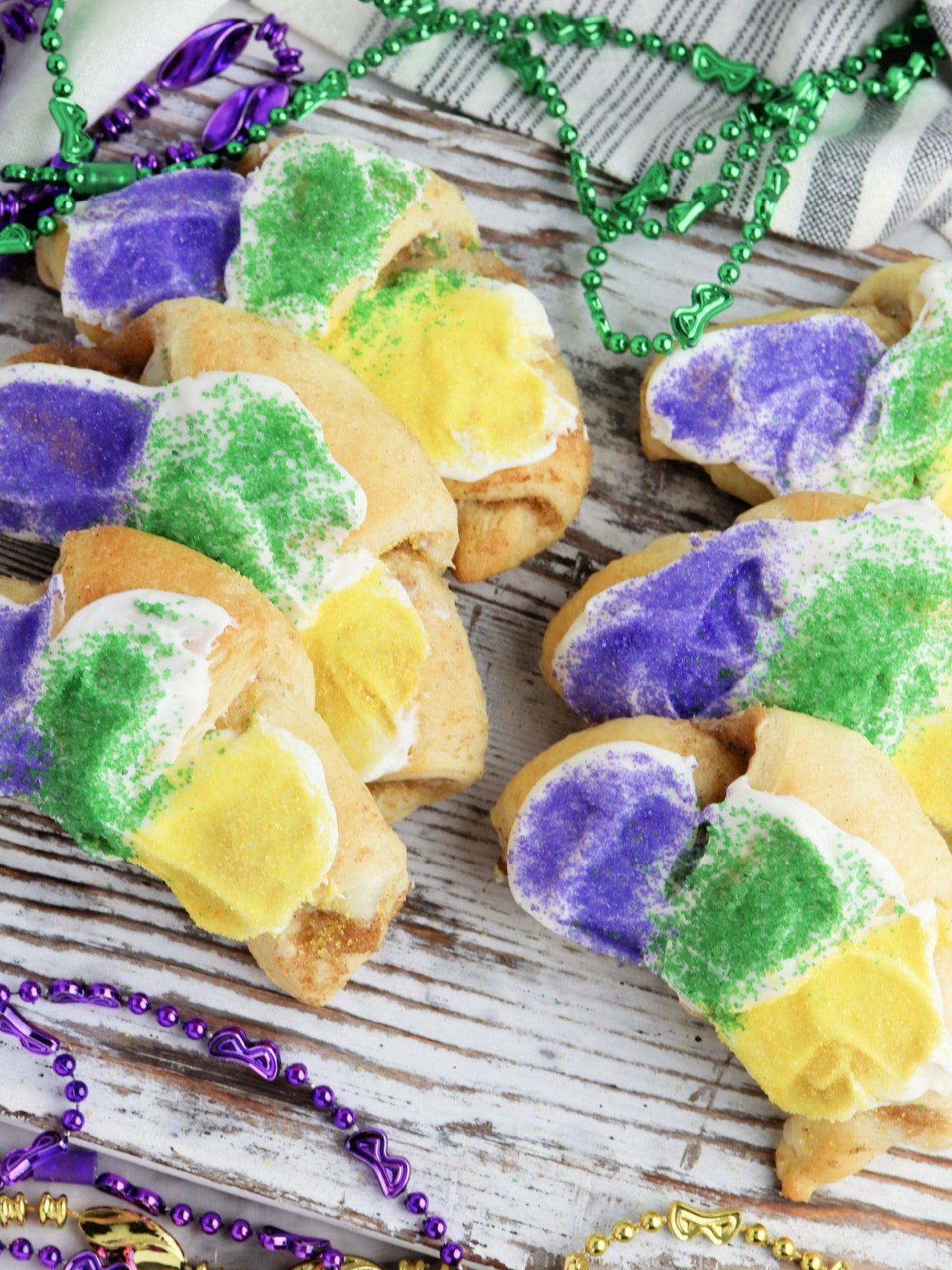 king cake crescents with frosting