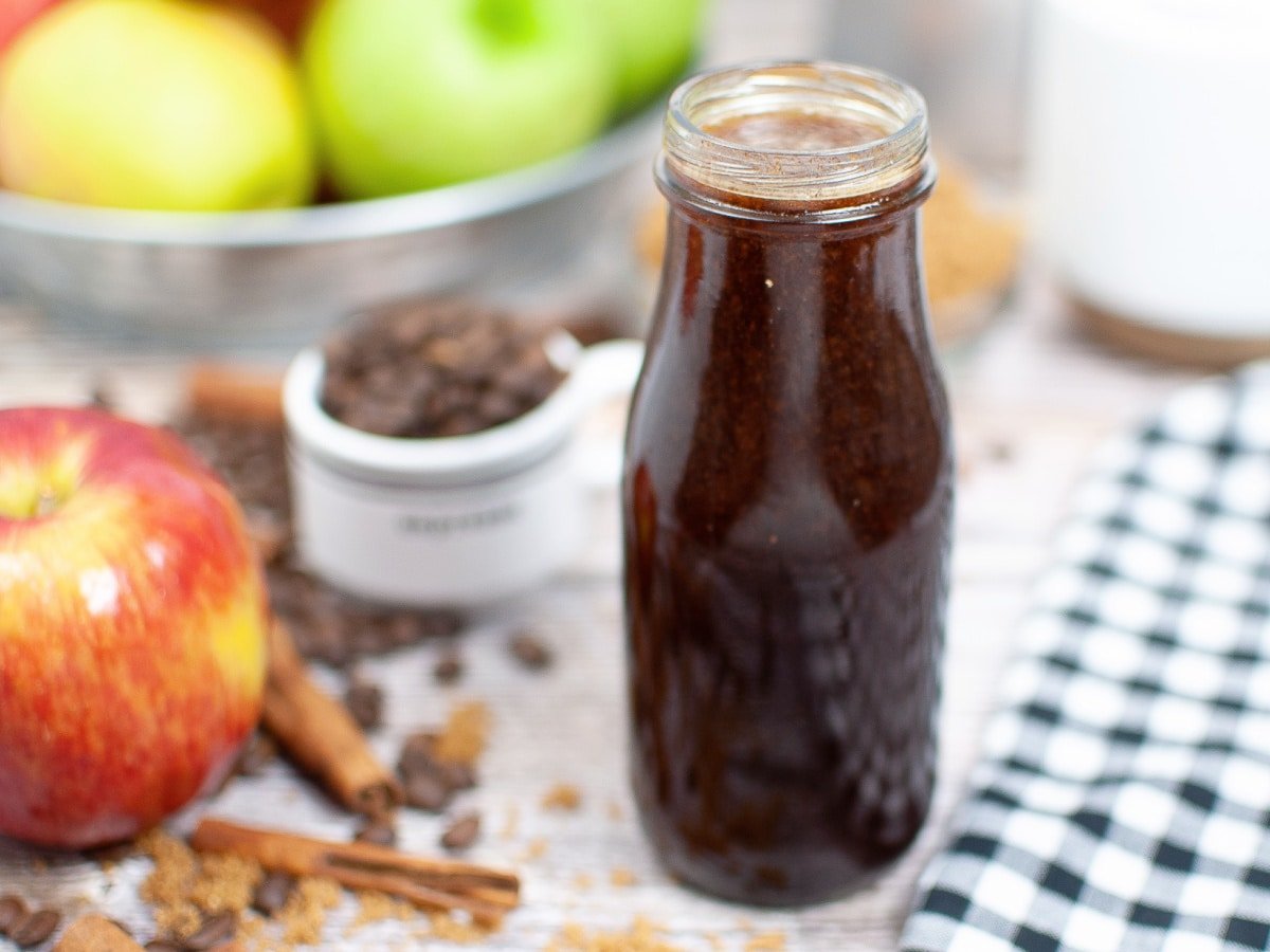 apple syrup in jar